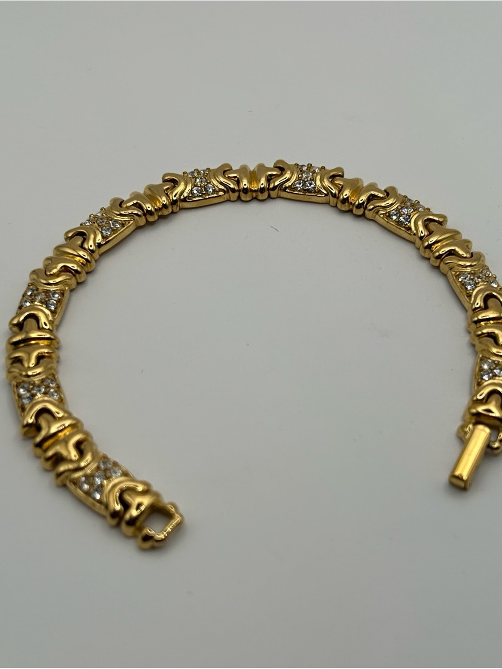 Vintage Joan Rivers Gold-Tone with Clear Rhinestones Bracelet 7”